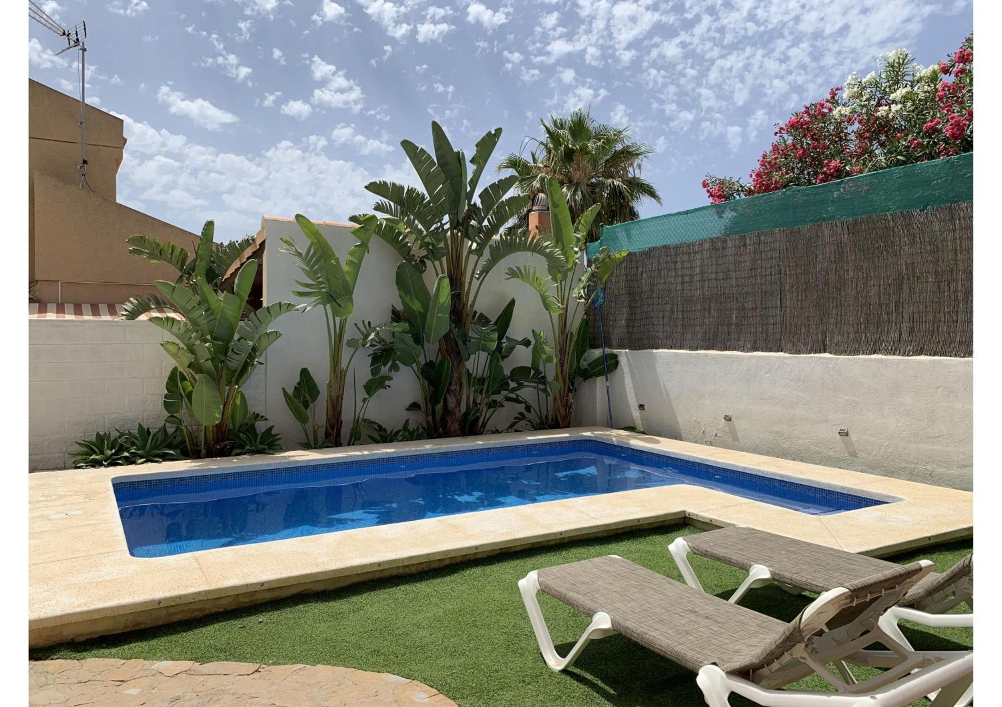 Bungalow Amerador إل كامبيلو المظهر الخارجي الصورة